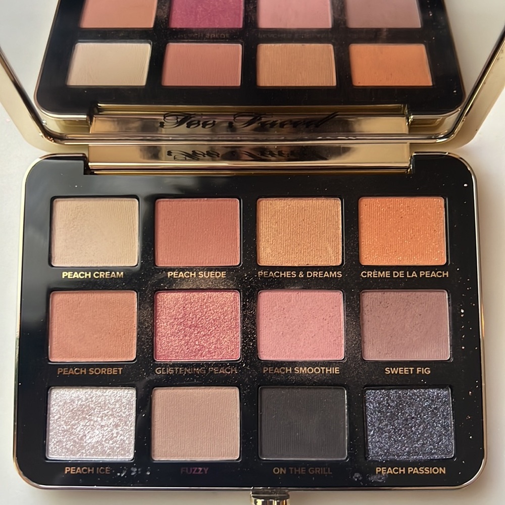 Too Faced White Peach Eyeshadow Palette